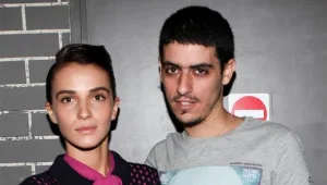 יאנה יוסף מצטלמת לקמפיין, קותי סבג מגיע לבקר