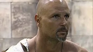 האח הגדול VIP: איציק והמיטות המתחלפות