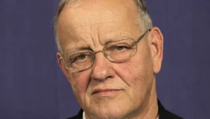 מעגל המבוכה: הקאמבק המיותר של דן שילון