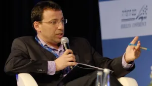 רביב דרוקר: "אני מקבל כמעט כל שבוע מכתבים מעורכי דין"