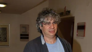 כבר לא ילד: מסיבת הפתעה לגיא מרוז