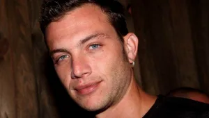 עוז זהבי נלכד ברשת