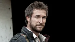 חייזר חלילה • מה חשבנו על "השמיים נופלים"?