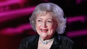 בטי וויט וניל פטריק האריס זכו באמי