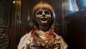 בובה של לילה: "אנאבל 2" מספק את הסחורה