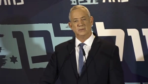 גנץ לנתניהו: "בוא למו"מ - בלי תנאים מוקדמים, ספינים ובלוקים"
