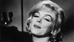 חמים וטעים: ארבע הצעות הגשה - מרילין מונרו אחת