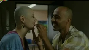 "העולם מצחיק": הצצה לסרט עם 50 כוכבים