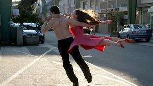 מחול הקסמים • מה חשבנו על הסרט "פינה"?