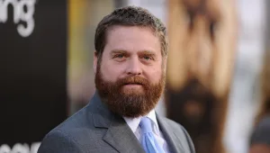 גליפיניאקיס סופרסטאר • מלך הקומדיה החדש