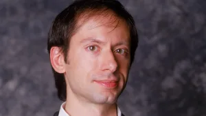 האקס המיתולוגי • יוצר "פיוצ'רמה" מדבר על הסדרה