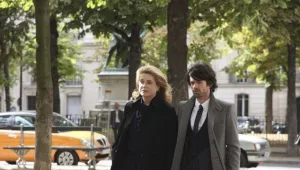 תאכלו עוגות • "התמונה הכוללת" היא בעיקר של בורגנות צרפתית