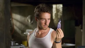 אדוארד נורטון כבר לא הענק הירוק