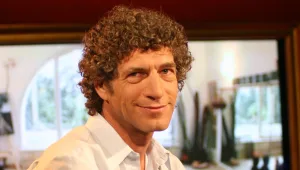 הסופר גבי ניצן: "אני חי על סף התהום, כלכלית"