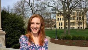 ויראלי: מוט הסלפי שידאג שלעולם לא תהיו לבד