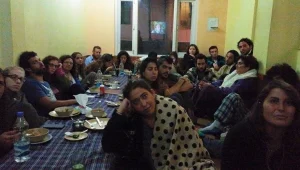 מרגש: תרמילאים מציינים את יום הזכרון לשואה והגבורה בהודו