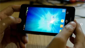 חדשות הסלולר: טובים שני הגלקסים מהאחד