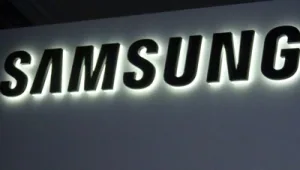 אייפון 5 עוד לא יצא - סמסונג כבר מתכוננת לחסימתו