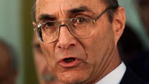 עוזי לנדאו מאותת לנסראללה: לא נהסס להשתמש בכוח על מנת להגן על שדות הגז