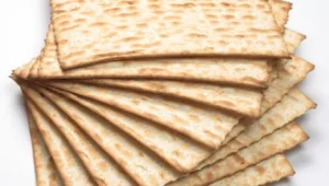 אחת ולתמיד: כמה קלוריות במצה אחת תמימה?