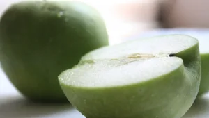 5 מאכלים שכל אישה חייבת לאכול