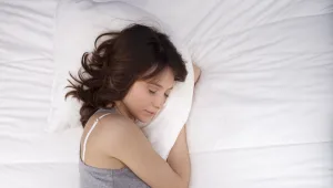 רוצות לרדת במשקל? לכו לישון