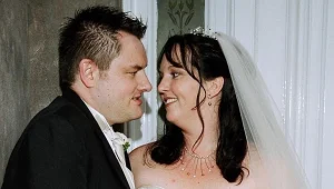 החצ'קון שצץ ביום חתונתה התגלה מאוחר יותר כסימן לסרטן