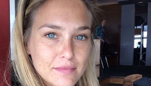 המפורסמות שכחו להתאפר? תופעה! סלפי נטורל