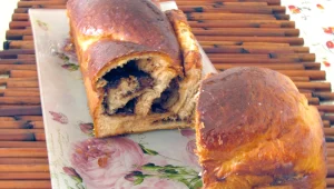 מתכון לעוגת שמרים עם שוקולד נוטלה