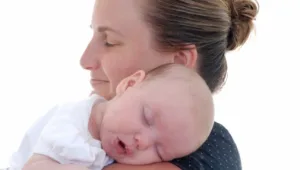 סכנת טלטול התינוק: מדריך למניעת אסון