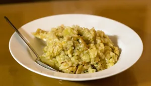 מתכון לריזוטו מהיר עם פרגיות ופטריות