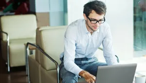 טושיבה משיקה בישראל סידרת ניידי פרימיום עסקיים