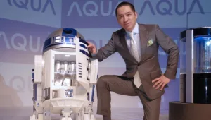 מלחמת הכוכבים בסלון שלכם: הרובוט שיגיש לכם שתייה קרה עד הספה