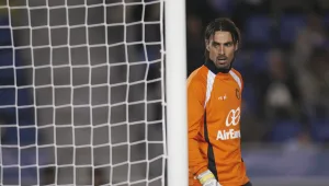 חשש לשבר בכתפו של דודו אוואט, שעלול להיעדר מול לטביה