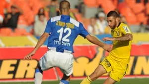 ליגת העל: מכבי פ"ת ומכבי ת"א נפרדו ב-2:2
