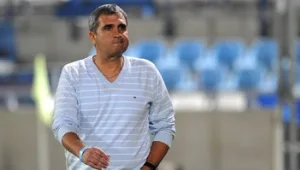 יו"ר הפועל עכו, ציון ויצמן, למאמן אלי כהן: "אתה מרוקאי עם אגו"