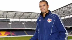 דגלאס דה סילבה הוצג בזלצבורג: "השארתי את החוויות הקשות מאחוריי"