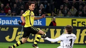 מכבי תל אביב סיכמה עם בורוסיה דורטמונד על השאלתו של החלוץ דימיטאר רנגלוב