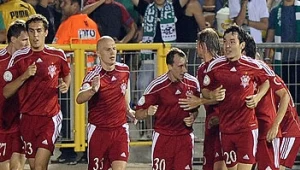 אוקטובה סיימה בתיקו 1:1 עם רוסטבי ומחכה להפועל ת"א בשלב הבא