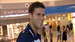 דקל קינן עשוי לעזוב את בלקפול ולעבור לקרדיף או ק.פ.ר