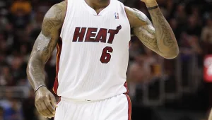 גמר המזרח: מיאמי ניצחה את שיקגו 85:96 ועלתה ל-1:2 בסדרה