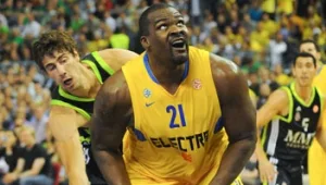 מכבי תל אביב גברה על שרלרואה 83:87 במשחק ידידות בבלגיה