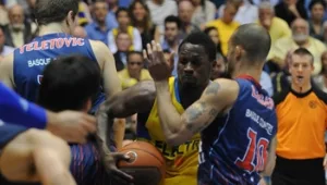 מאמן ריאל מדריד, עמנואלה מולין: "בשלושה ימים הכל יכול לקרות"