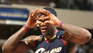 ג'יימס: "אנשים ללא שליטה על חייהם ניסו לומר לי מה לעשות"