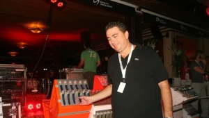 שוב בעיות כלכליות בהפועל חולון: מיקי דורסמן צפוי לעזוב