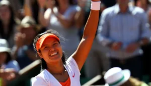 נה לי עלתה לגמר הרולאן גארוס לאחר שניצחה את מריה שראפובה