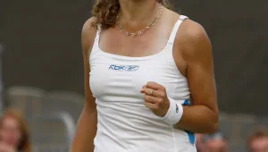 ווימבלדון: שחר פאר ניצחה את אנה איבאנוביץ' 3:6, 4:6, ועלתה לסיבוב השני