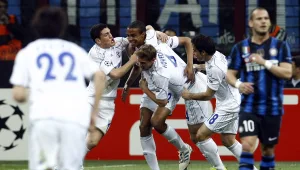 רבע גמר ליגת אלופות: שאלקה הדהימה את אינטר עם 2:5 בסן סירו, ריאל הביסה את טוטנהאם 0:4