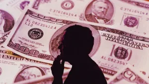 הדולר ממשיך לצנוח: ירד ל-3.569 שקלים בפתיחת המסחר