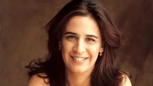 שירה מרגלית נכנסת כשותפה במגזין "סלונה"